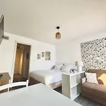 30m2 Vue Terrasse A 1min Des Plages * Juan-les-Pins